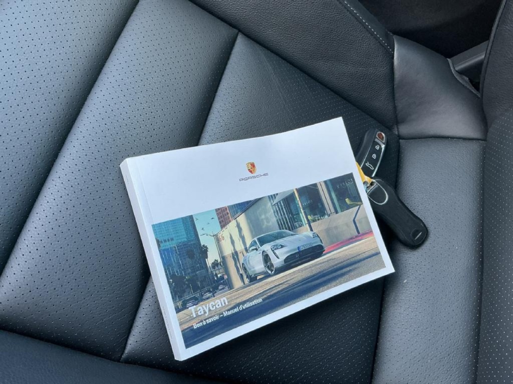 PORSCHE Taycan Cross Turismo Taycan Cross Turismo 4 Taycan Cross Turismo 4 - ref: 7-52499 - Photo 12