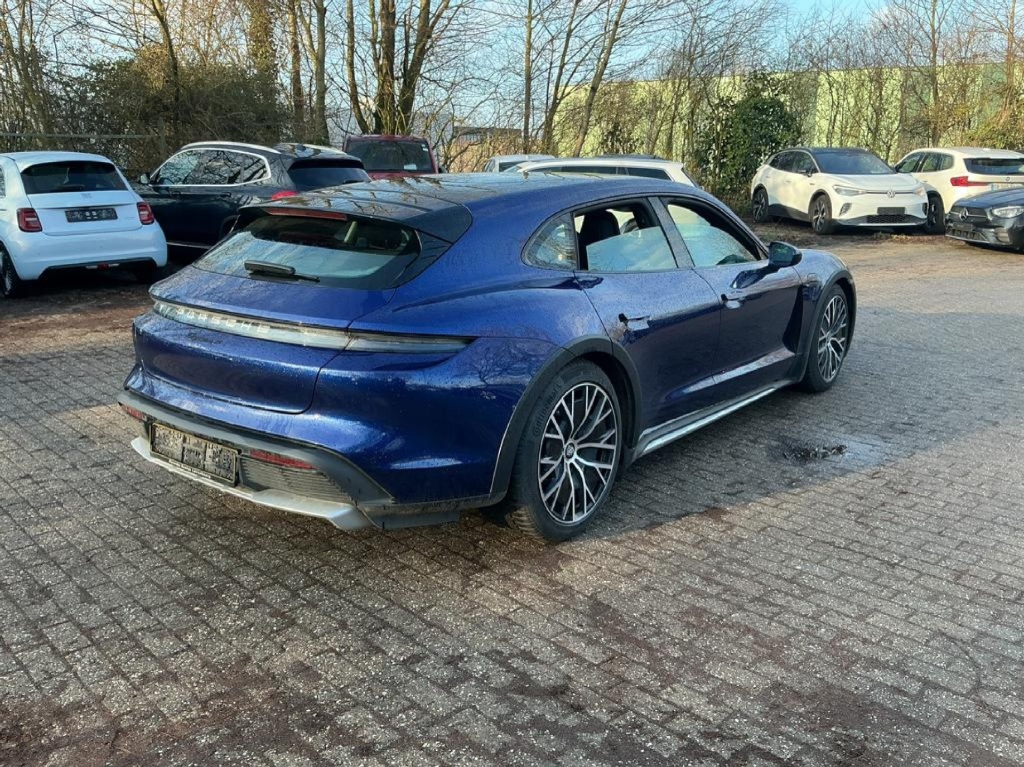 PORSCHE Taycan Cross Turismo Taycan Cross Turismo 4 Taycan Cross Turismo 4 - ref: 7-52499 - Photo 6