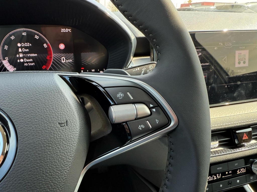 SKODA Fabia Top Selection 1.0 TSI - ref: 7-52589 - Photo 19