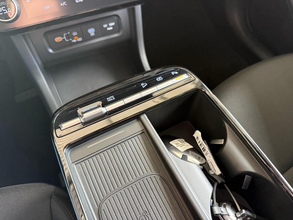 HYUNDAI Tucson E-Motion 1.6L T-GDi Hybrid (HEV) 2WD - ref: 7-52591 - Photo 16