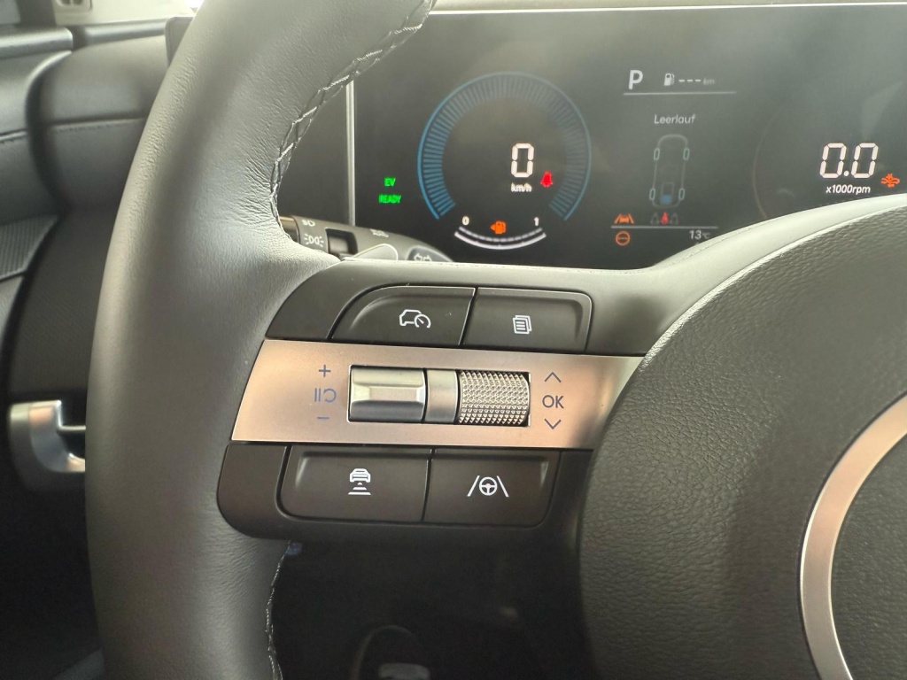 HYUNDAI Tucson E-Motion 1.6L T-GDi Hybrid (HEV) 2WD - ref: 7-52591 - Photo 17