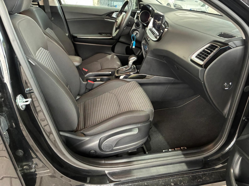KIA Ceed SW Comfort 1.5 DCT - ref: 7-52687 - Photo 13