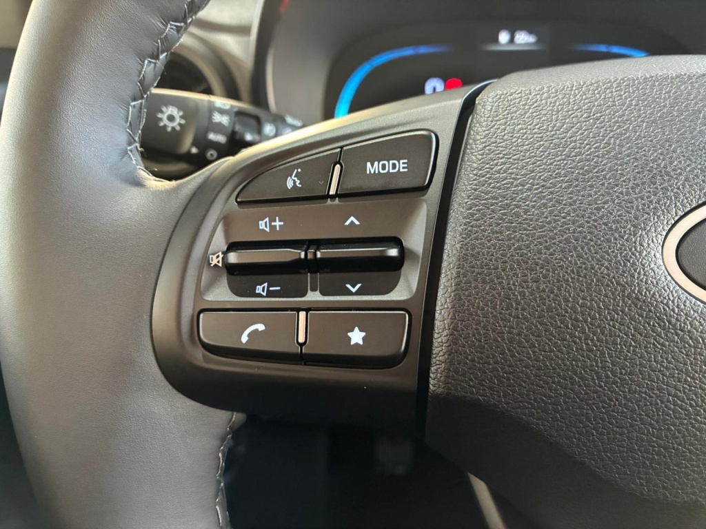 HYUNDAI i10 Premium 1.2L GDI - ref: 7-52711 - Photo 17