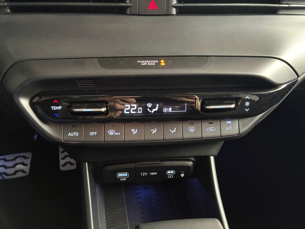 HYUNDAI Bayon Premium 1.0L T-GDI 100 PS (48V mild-hybrid) 7DCT - ref: 7-52768 - Photo 16