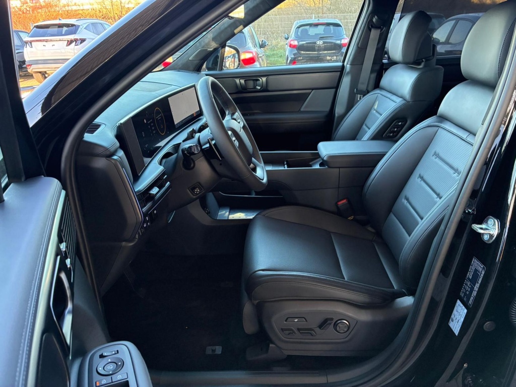 HYUNDAI Santa Fe Black Line 1.6L Plug-in Hybrid (PHEV) 4WD - ref: 7-52798 - Photo 5