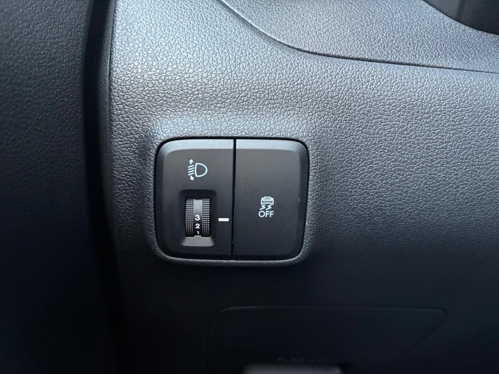 HYUNDAI i10 Advance 1.2L GDI - ref: 7-52827 - Photo 20