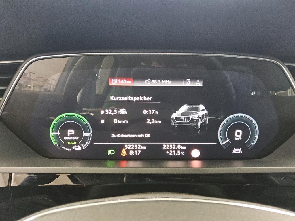 AUDI E-Tron S-Line 50 - ref: 7-52837 - Photo 9