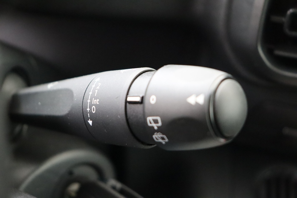 PEUGEOT Partner Maat M 50 kWh 136 hp - ref: 7-52864 - Photo 18