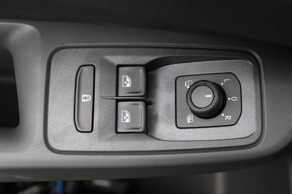 VOLKSWAGEN Caddy Maxi Style 7pl 1.5 TSI 115 hp DSG 7 - ref: 7-52940 - Photo 14