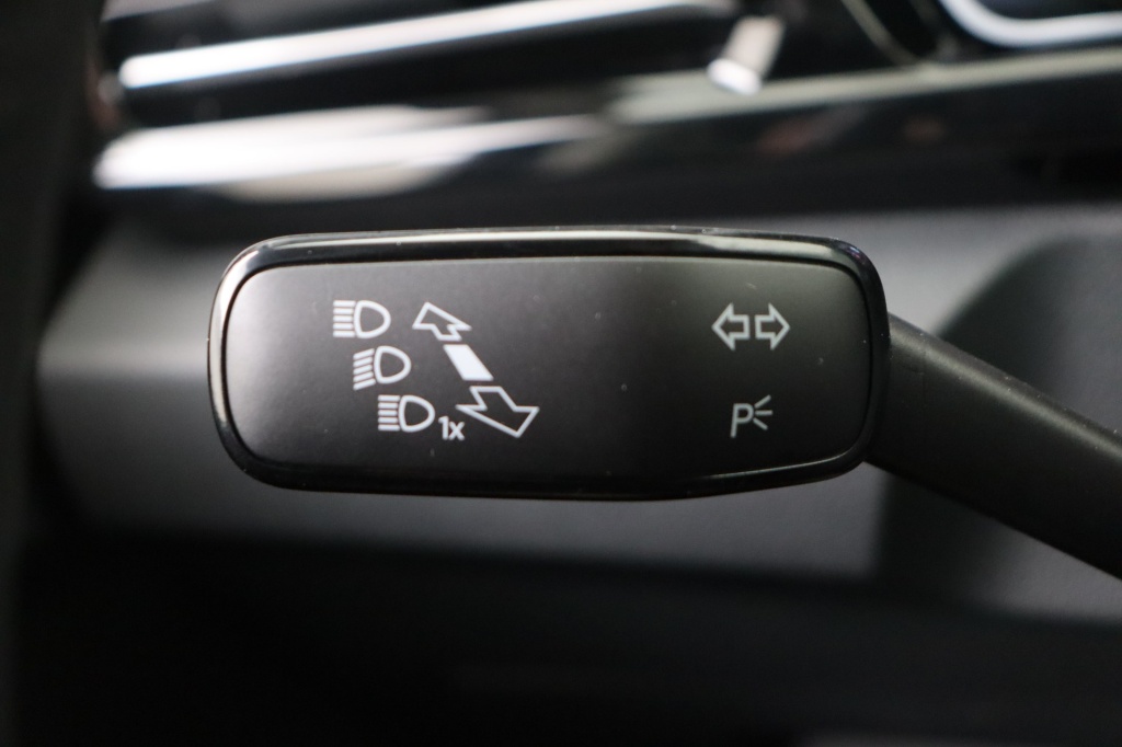 VOLKSWAGEN Caddy Maxi Style 7pl 1.5 TSI 115 hp DSG 7 - ref: 7-52940 - Photo 17