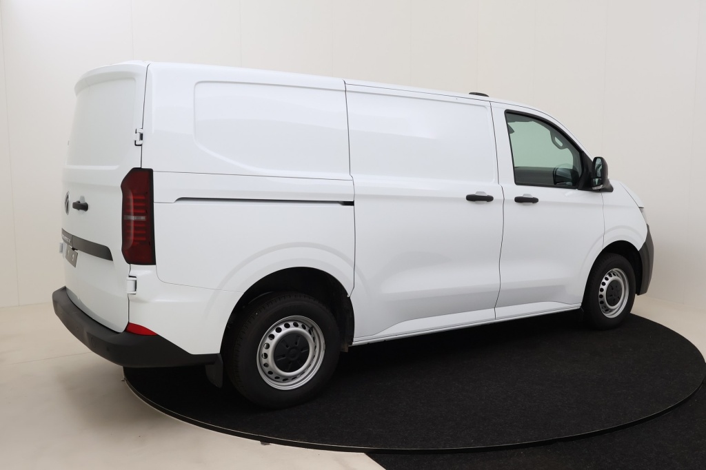 VOLKSWAGEN Transporter T7 Fourgon 3100 mm 2.0 TDI 110 hp Man.6 - ref: 7-53035 - Photo 5