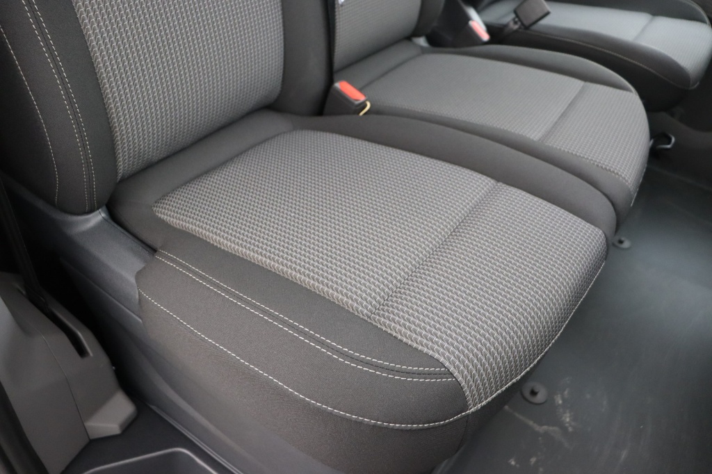 VOLKSWAGEN Transporter T7 Fourgon 3100 mm 2.0 TDI 150 hp Aut.8 - ref: 7-53045 - Photo 15