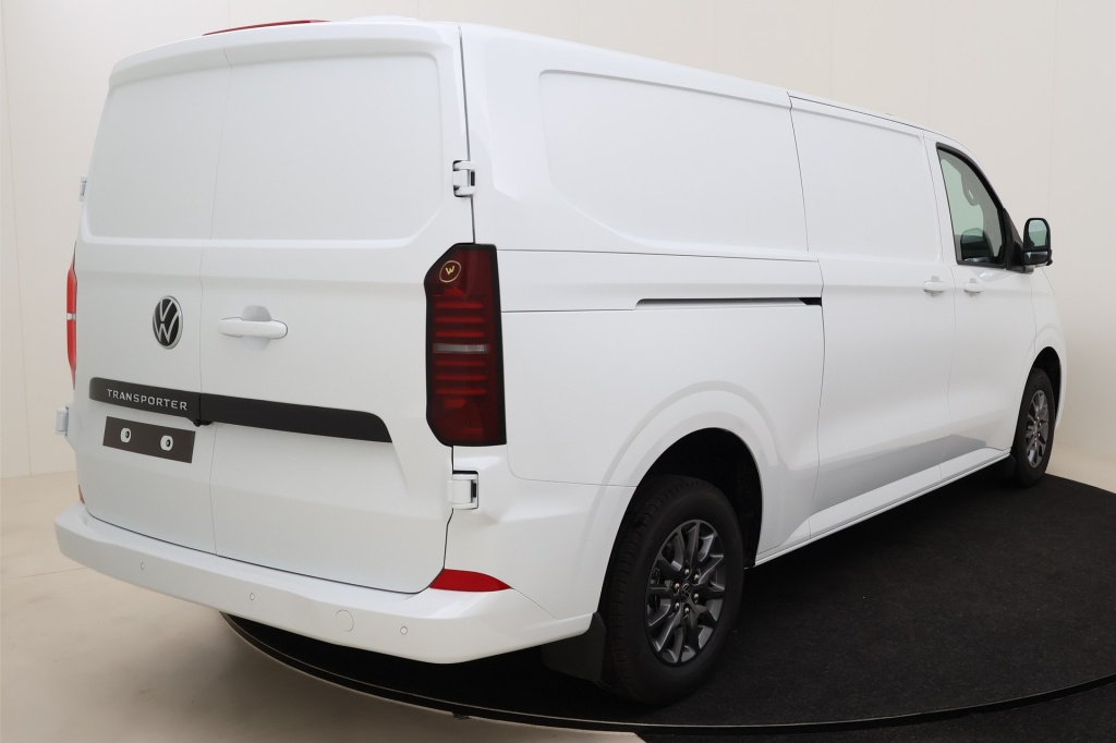 VOLKSWAGEN Transporter T7 Fourgon 3500 mm 2.0 TDI 150 hp Aut.8 - ref: 7-53069 - Photo 6