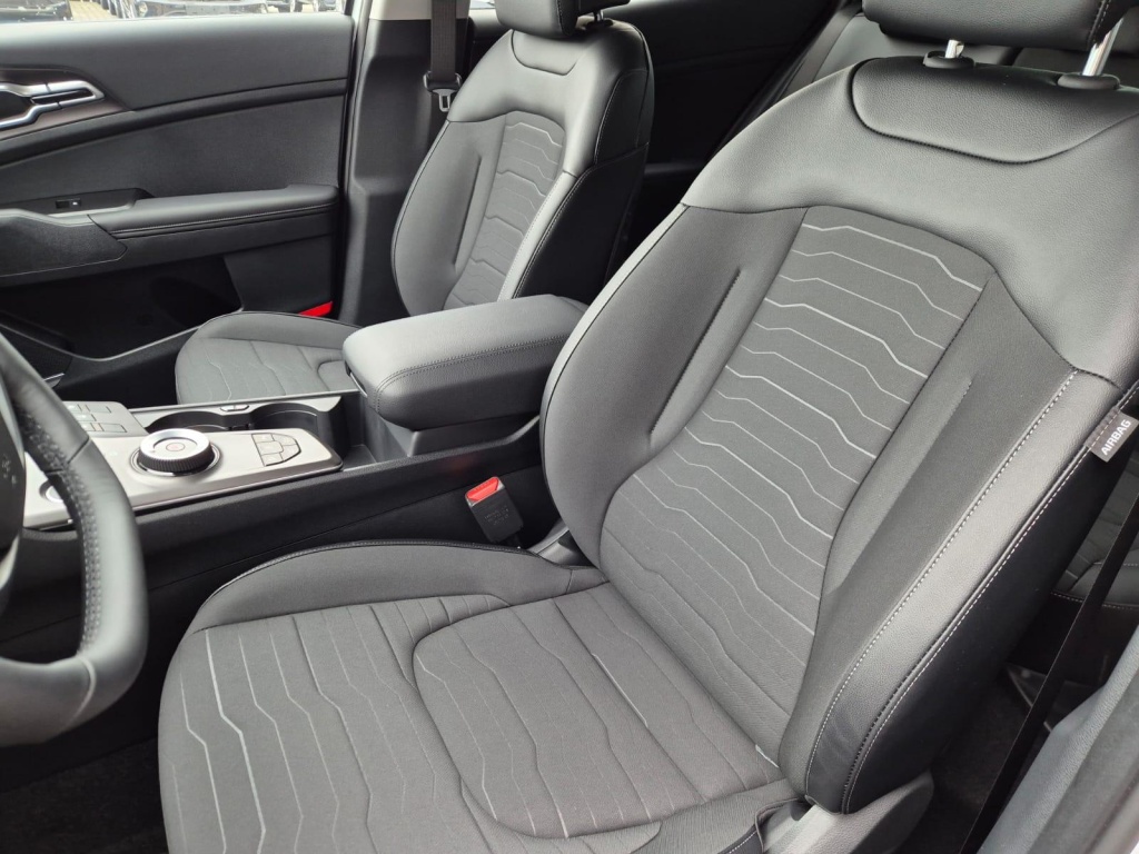 KIA Sportage 1.6 Gasoline 150hp - ref: 7-53572 - Photo 11