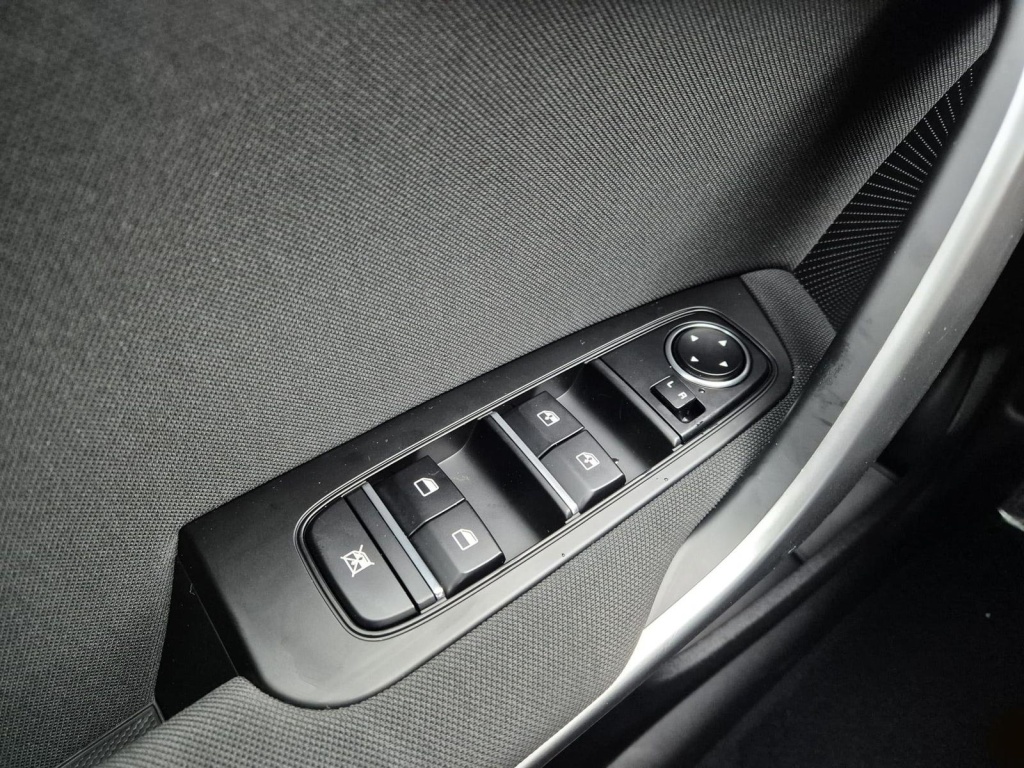 KIA Ceed Vision 1.5 Gasoline 140hp - ref: 7-53582 - Photo 10