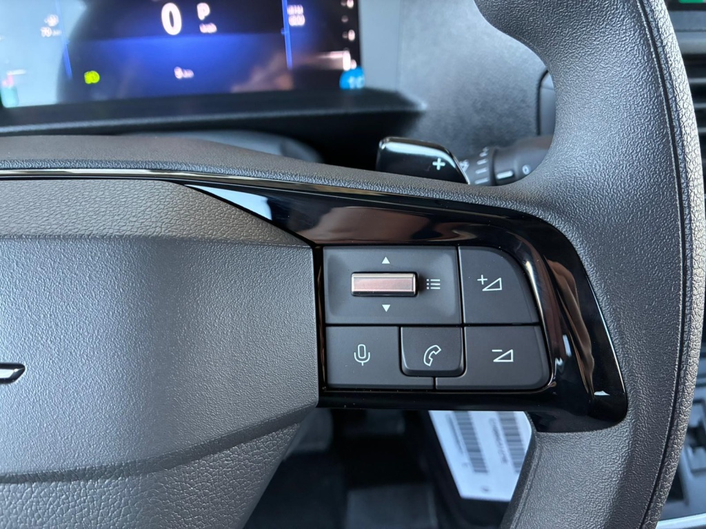 OPEL Vivaro Kombi XL 2.0L Diesel Automatic (177 PS) - ref: 7-53586 - Photo 20