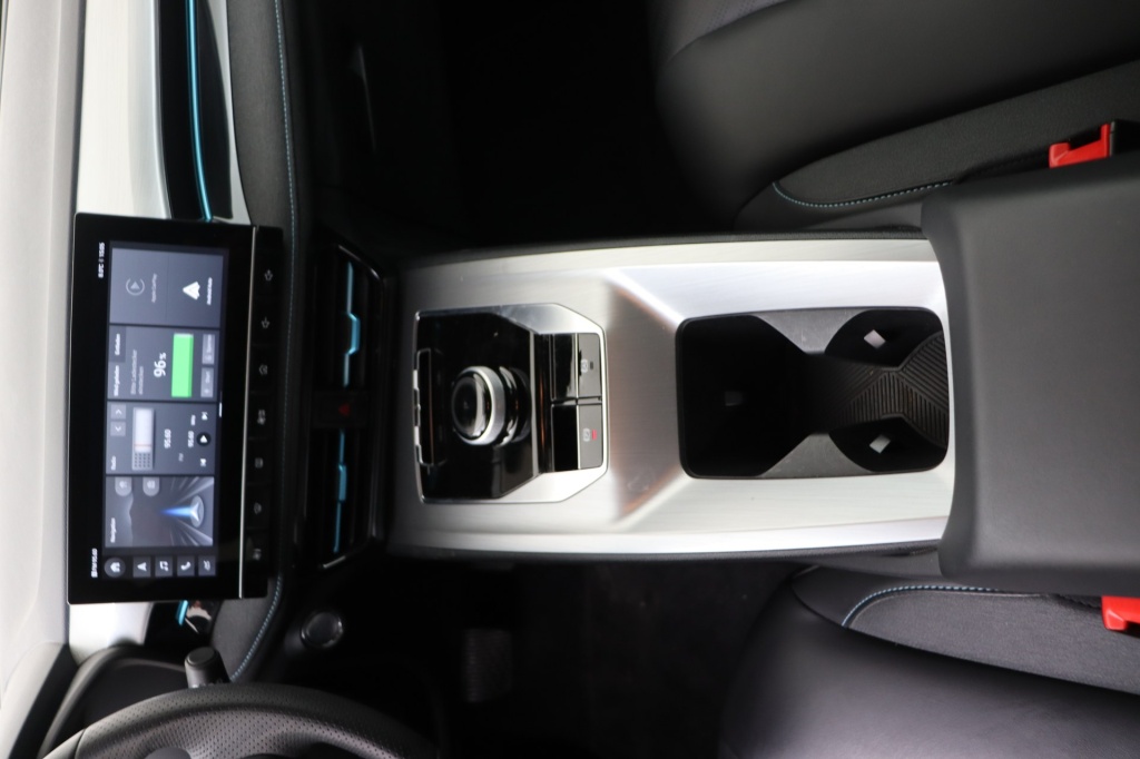 MG MG5 Luxury 61 kWh FWD - ref: 7-54231 - Photo 12