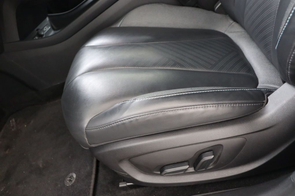 MG MG5 Luxury 61 kWh FWD - ref: 7-54231 - Photo 14