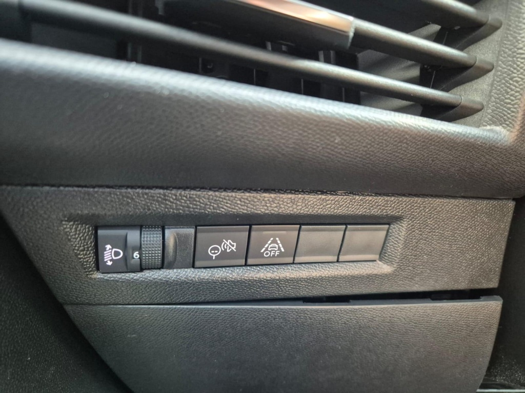 OPEL Frontera GS 1.2 Gasoline 110hp - ref: 7-54273 - Photo 15