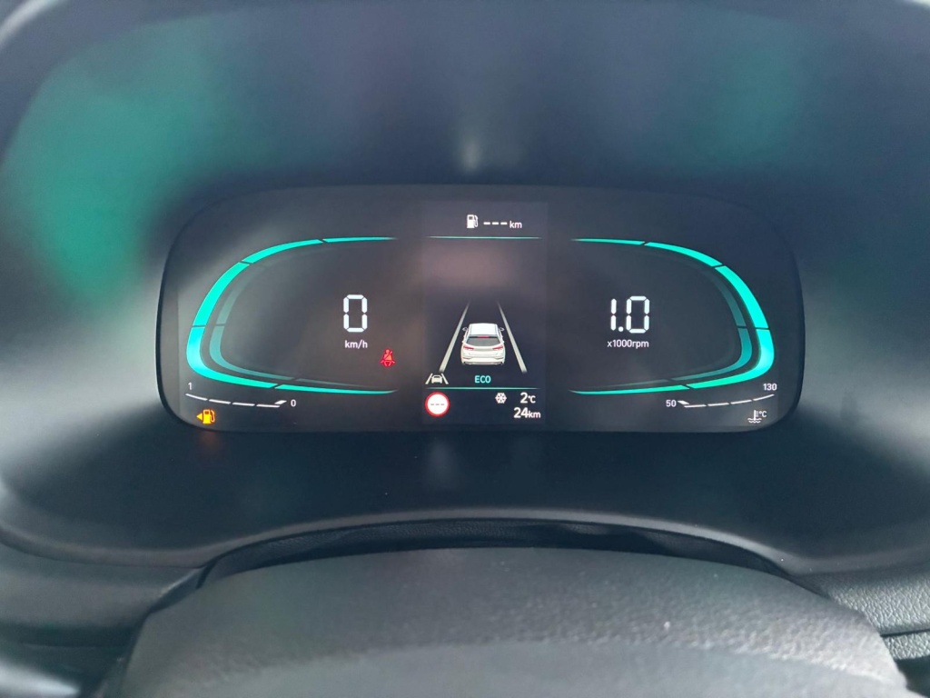 HYUNDAI i30 Comfort 1.0L GDI 100 PS (74 kW) Manual - ref: 7-54280 - Photo 12