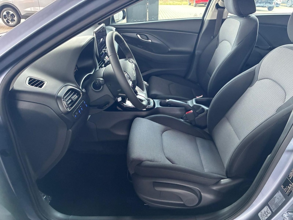 HYUNDAI i30 Comfort 1.0L GDI 100 PS (74 kW) Manual - ref: 7-54280 - Photo 5