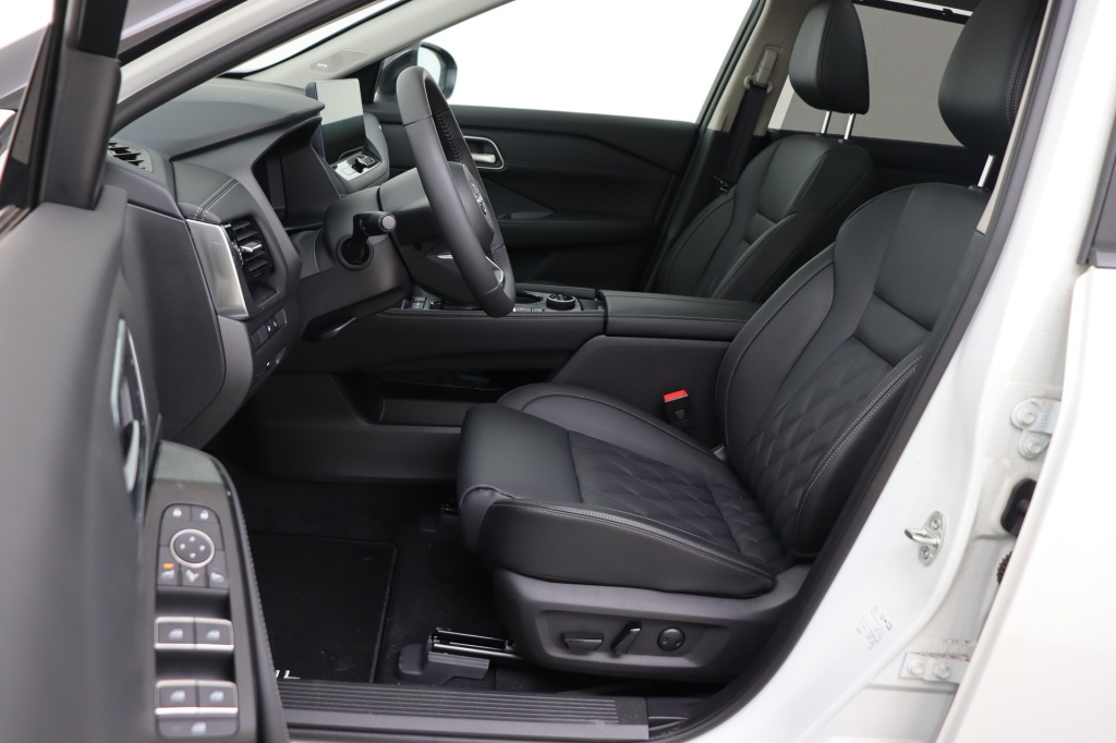 NISSAN X-Trail Tekna / 20 alloys / Premium Pack / (MY24) e-POWER 213 hp 4WD 5pl - ref: 7-54350 - Photo 13