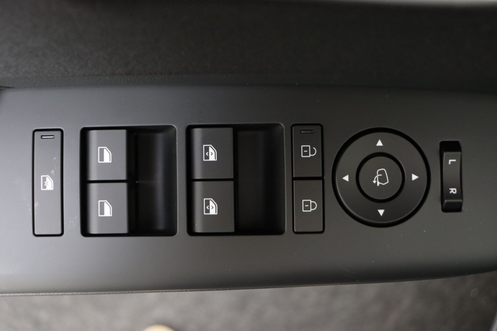 HYUNDAI Kona Feel 1.6 Gdi HEV 138 hp 6DCT - ref: 7-54424 - Photo 17