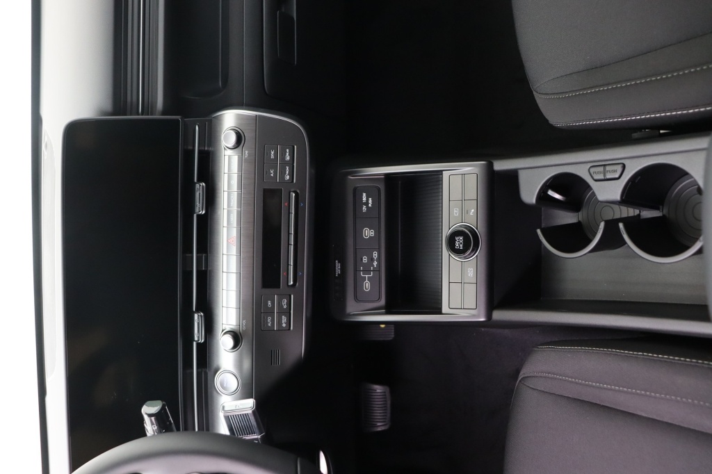 HYUNDAI Kona Feel 1.6 Gdi HEV 138 hp 6DCT - ref: 7-54428 - Photo 12