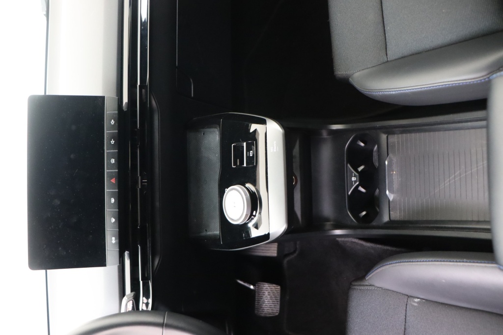 MG MG4 Luxury 64 kWh 204 hp - ref: 7-54570 - Photo 12