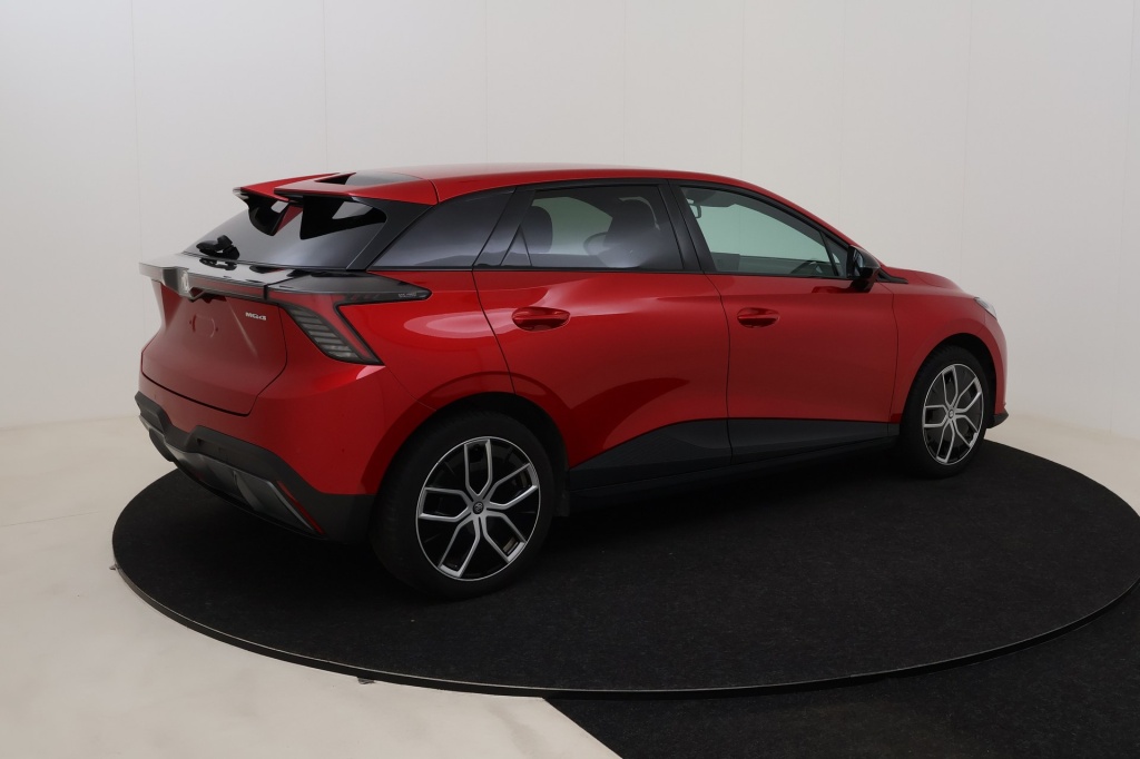 MG MG4 Luxury 64 kWh 204 hp - ref: 7-54570 - Photo 5