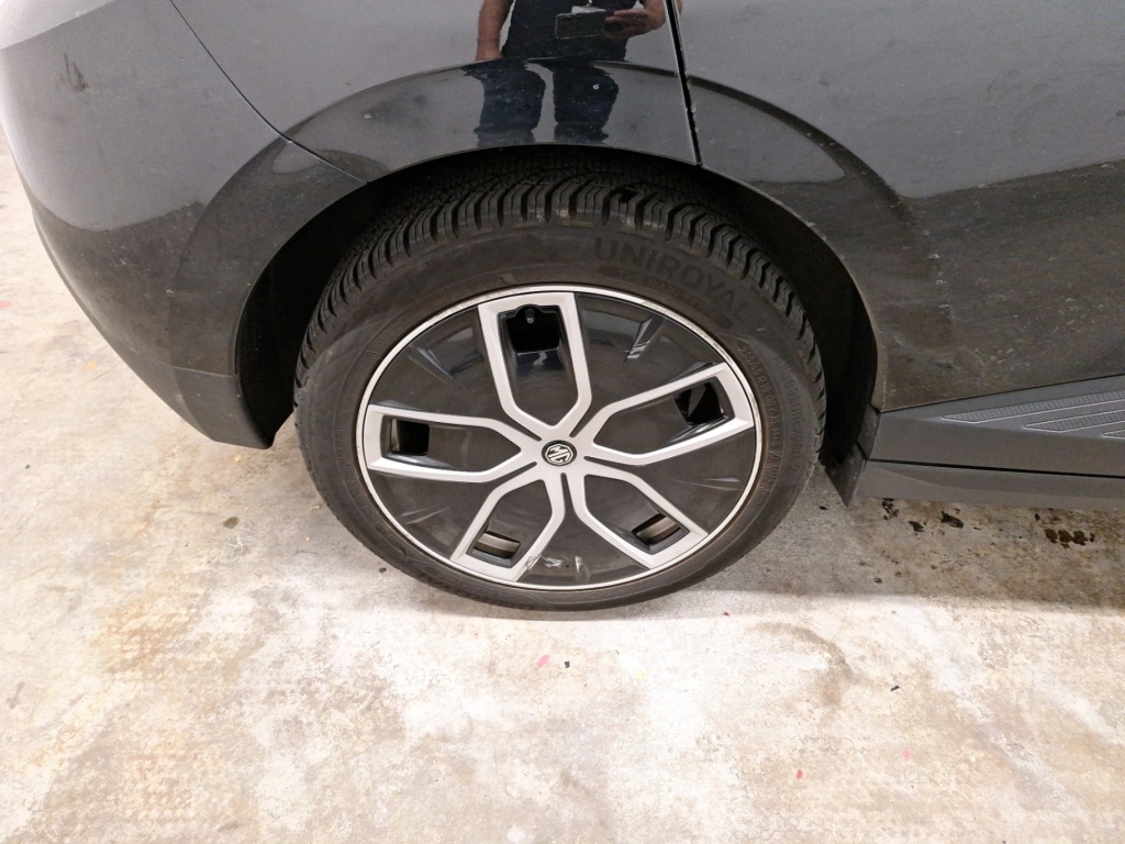 MG MG4 Luxury 64 kWh 204 hp - ref: 7-54575 - Photo 17