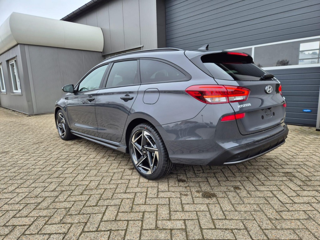 HYUNDAI i30 N-Line 1.6 Gasoline 150hp - ref: 7-54612 - Photo 3