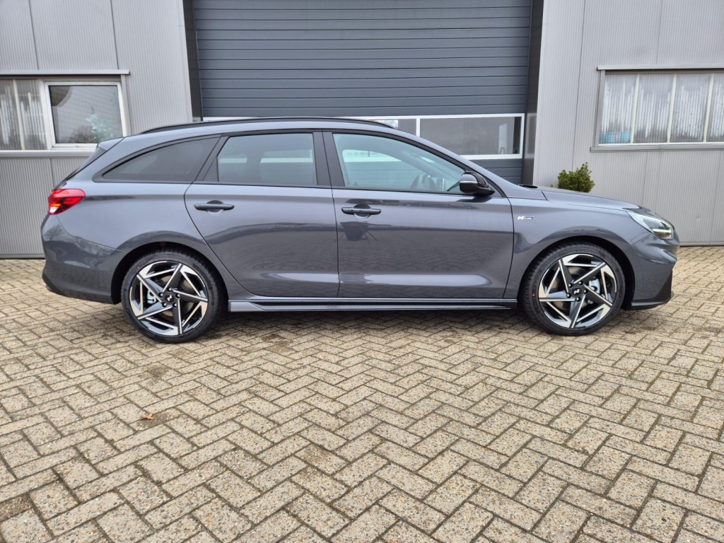HYUNDAI i30 N-Line 1.6 Gasoline 150hp - ref: 7-54612 - Photo 6