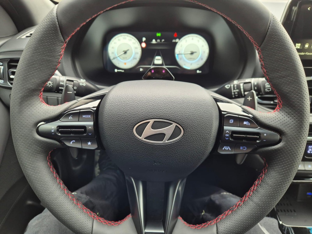 HYUNDAI i30 N-Line 1.6 Gasoline 150hp - ref: 7-54613 - Photo 15