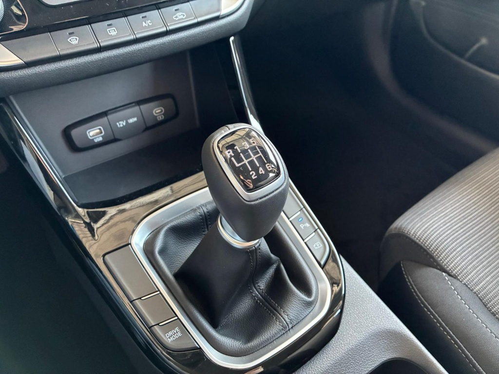 HYUNDAI i30 Style 1.5 T-GDI mHEV 140PS (103 kW) 6MT - ref: 7-54615 - Photo 17