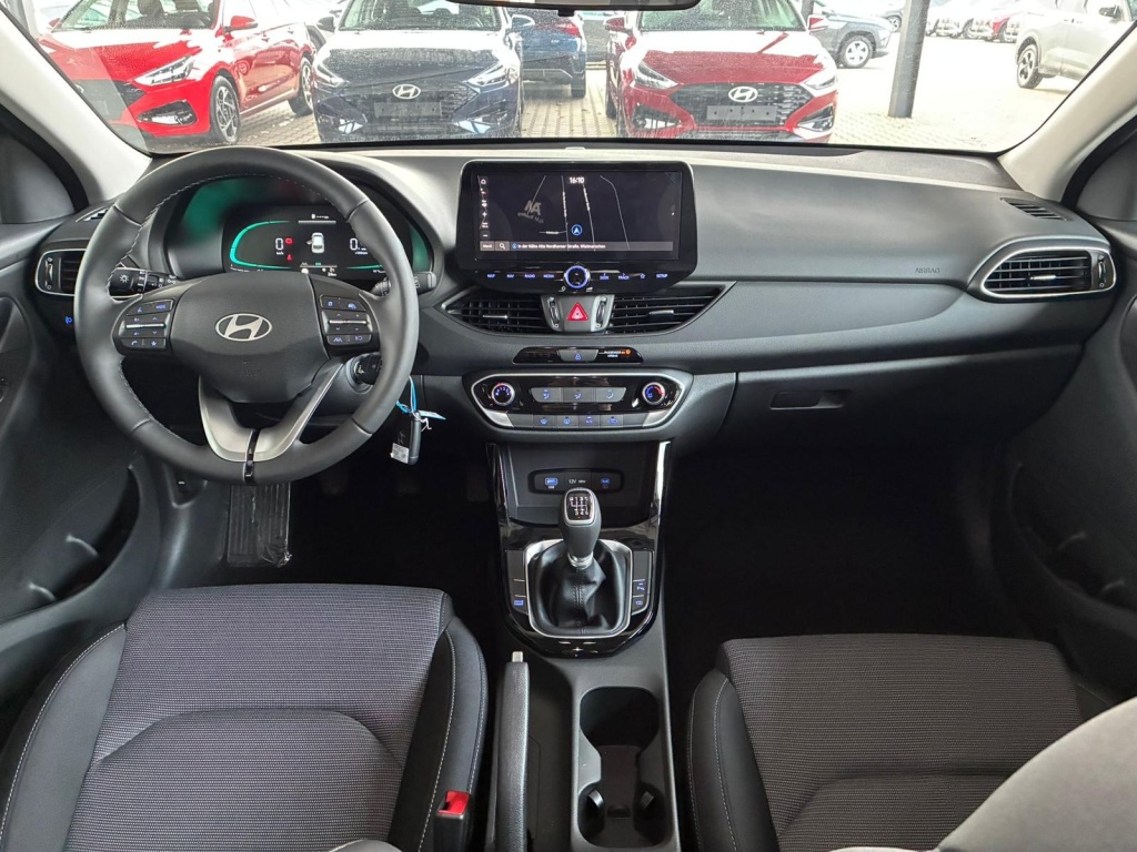 HYUNDAI i30 Comfort 1.5 T-GDI mHEV 140 PS (6MT) - ref: 7-54618 - Photo 7