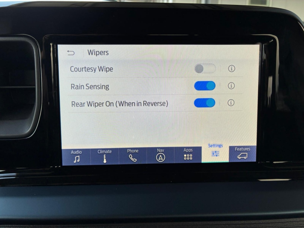 FORD Tourneo Active 1.0L EcoBoost 125 PS (92 kW) - ref: 7-54749 - Photo 18