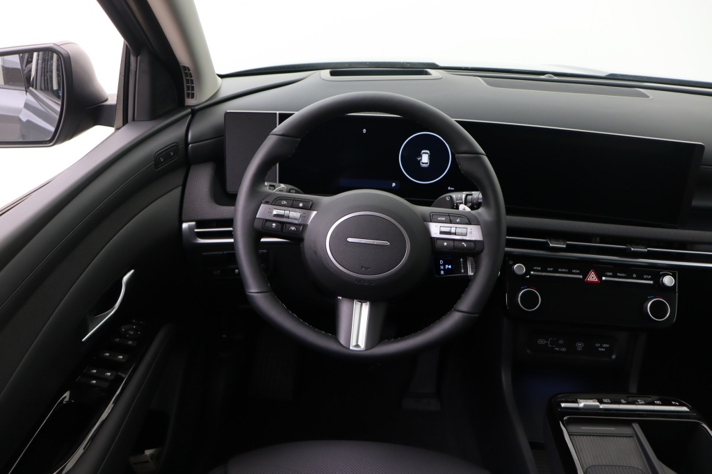 HYUNDAI Tucson Shine Sensation  1.6 T-GDi PHEV 6AT - ref: 7-54765 - Photo 11