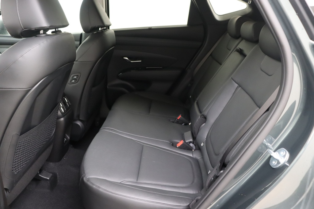 HYUNDAI Tucson Shine 1.6 T-GDi HEV 6AT - ref: 7-54770 - Photo 13