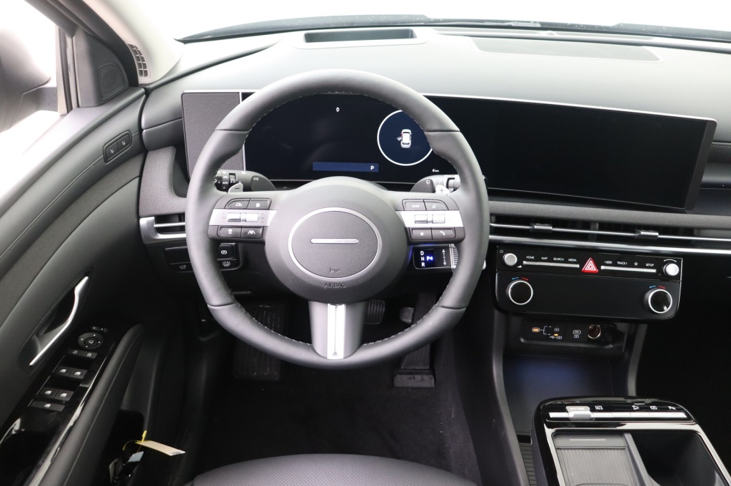 HYUNDAI Tucson Shine Sensation  1.6 T-GDi HEV 6AT - ref: 7-54772 - Photo 11