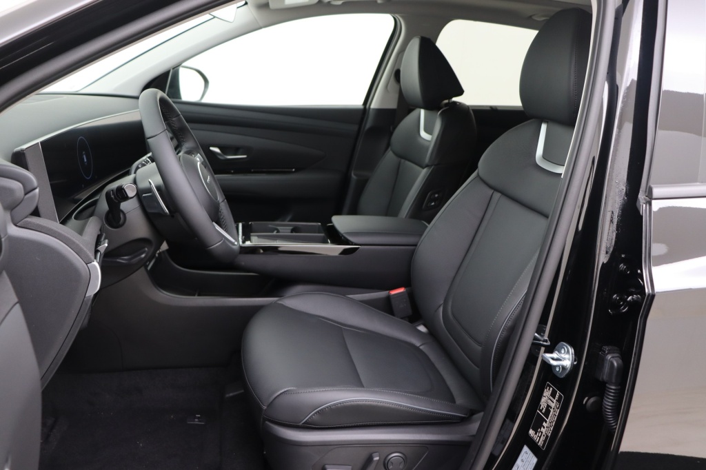 HYUNDAI Tucson Shine Sensation  1.6 T-GDi HEV 6AT - ref: 7-54772 - Photo 12