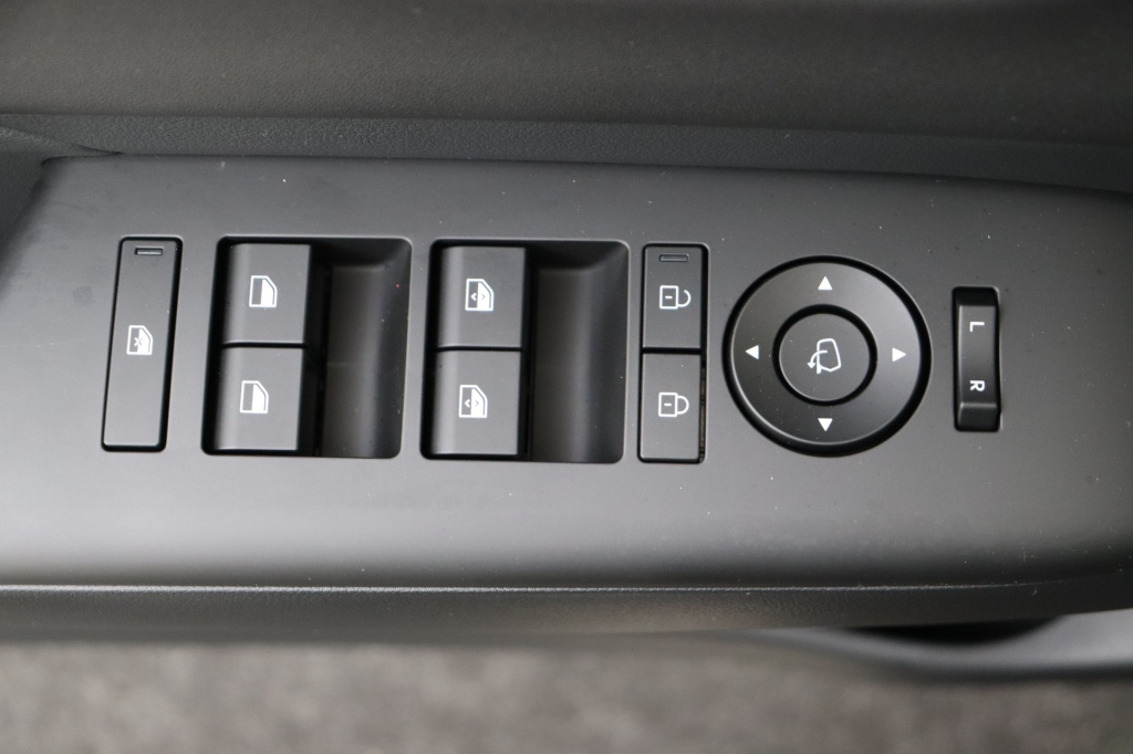 HYUNDAI Kona Shine Sensation+  1.6 Gdi HEV 6DCT - ref: 7-54773 - Photo 14