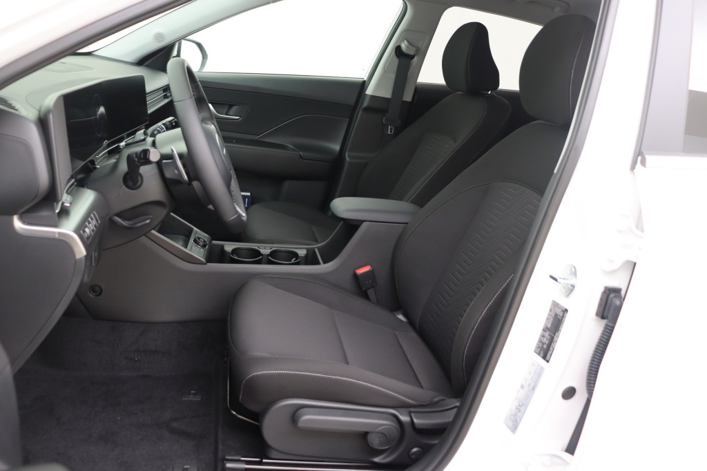 HYUNDAI Kona Feel  1.6 Gdi HEV 6DCT - ref: 7-54775 - Photo 12