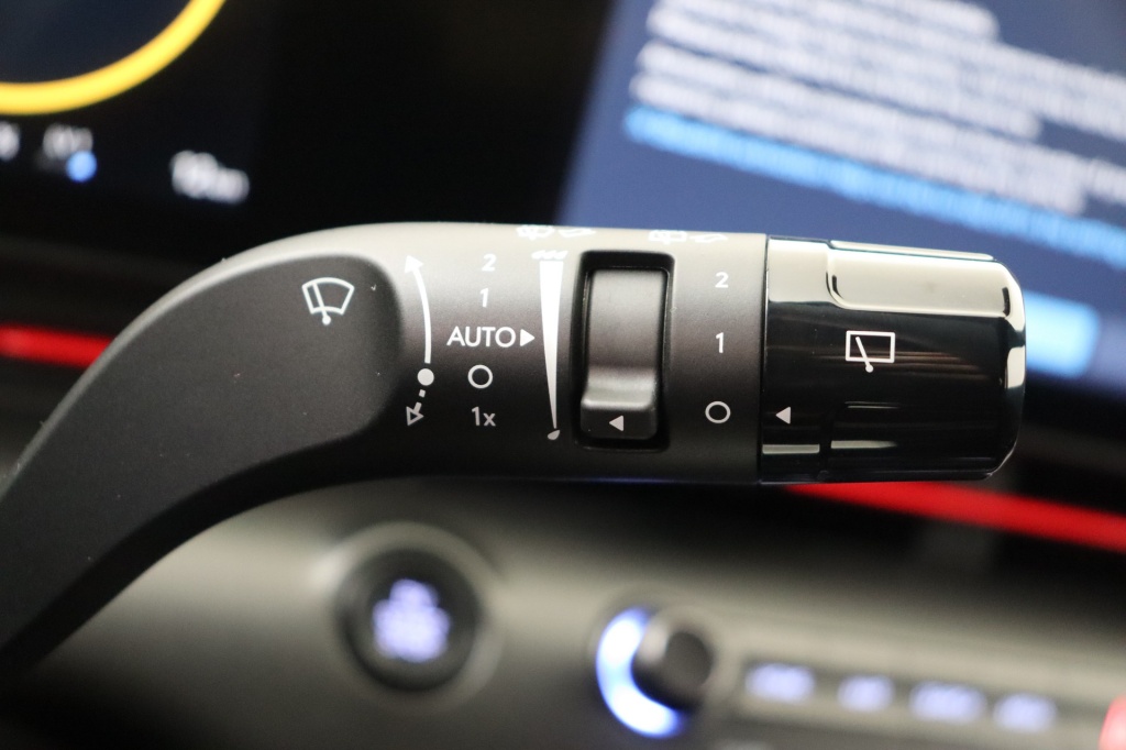 HYUNDAI Kona Shine N-line  EV 65kWh  - ref: 7-54778 - Photo 18