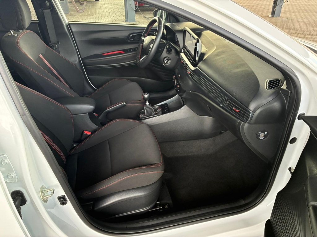HYUNDAI i20 N-Line 1.2L MPI - ref: 7-54791 - Photo 10