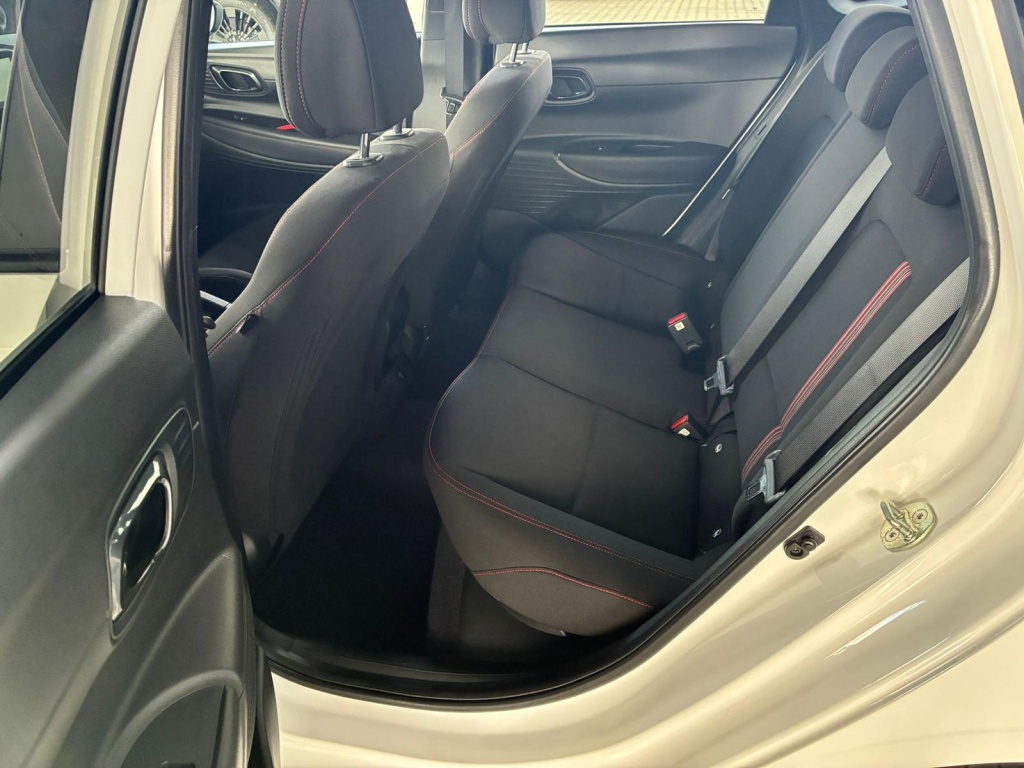 HYUNDAI i20 N-Line 1.2L MPI - ref: 7-54791 - Photo 6