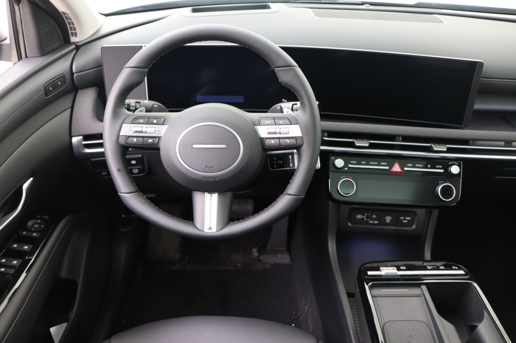 HYUNDAI Tucson Shine Sensation 1.6 T-GDi HEV 239 hp 6AT - ref: 7-55010 - Photo 11