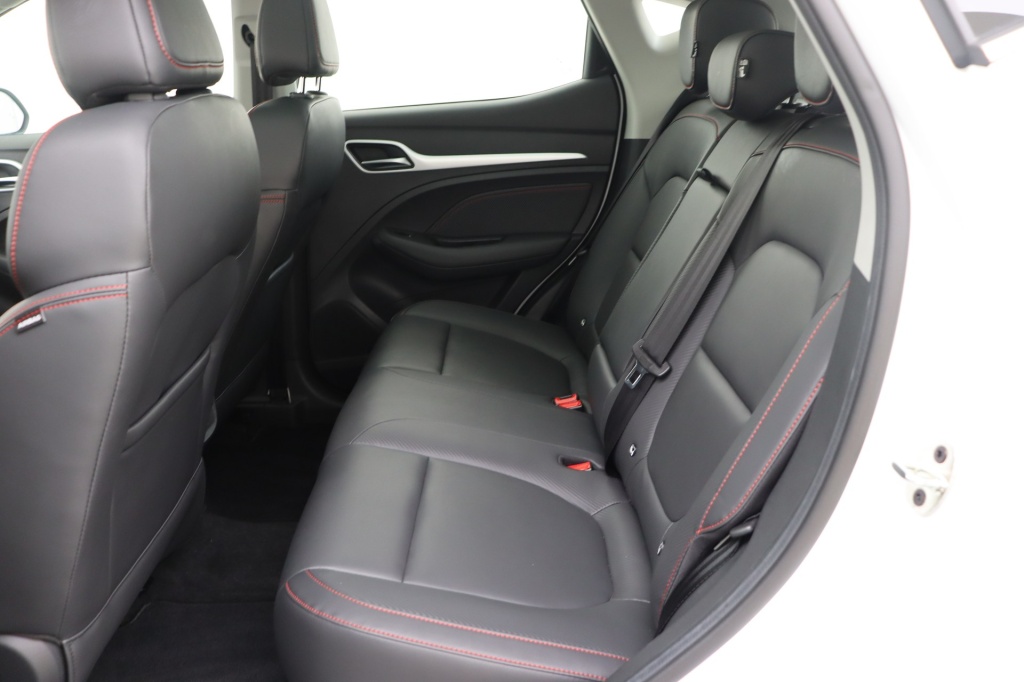 MG ZS Luxury EV 72 kWh FWD - ref: 7-55088 - Photo 13