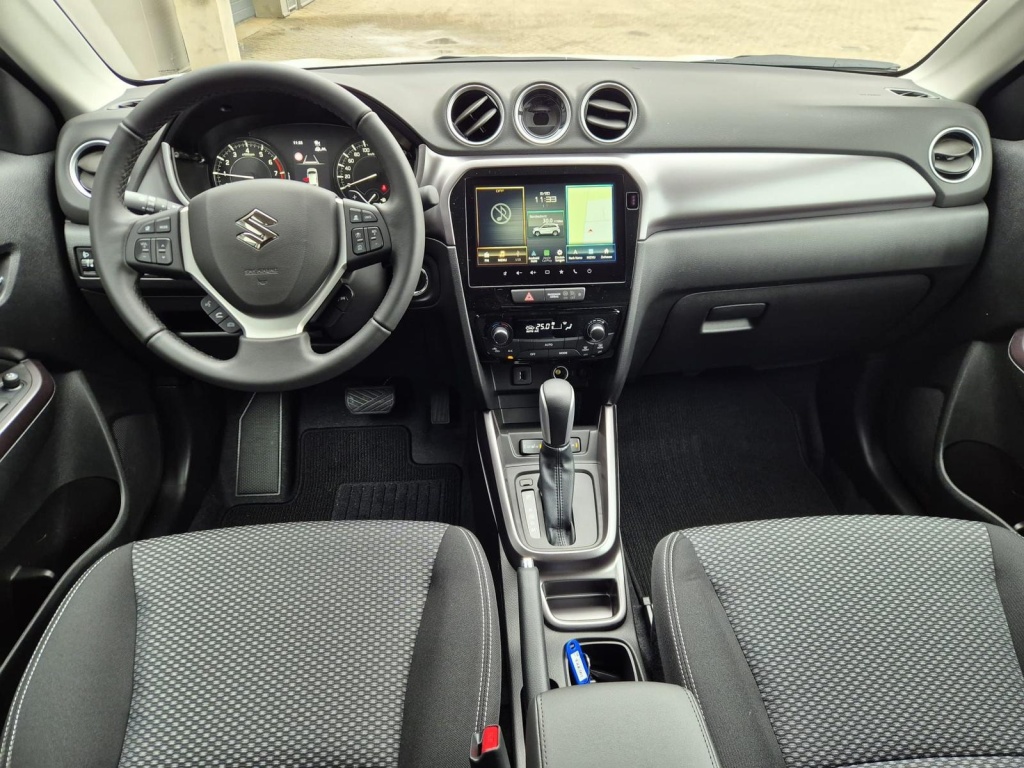 SUZUKI Vitara Comfort+ 1.4 Gasoline 110hp - ref: 7-55173 - Photo 10