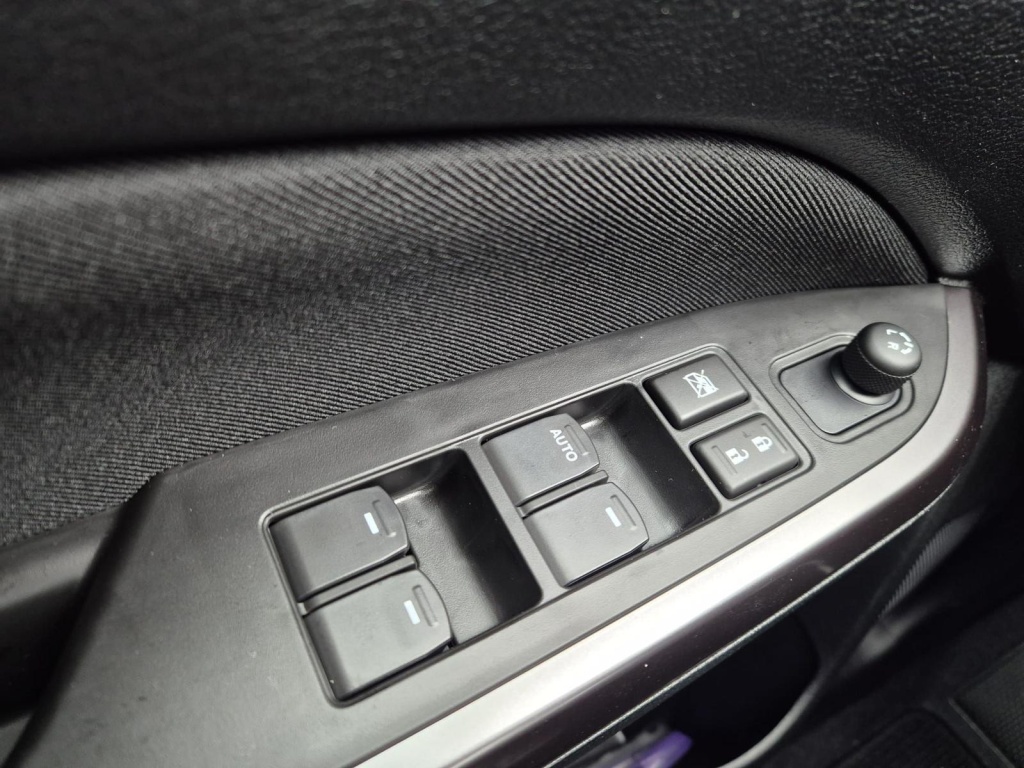 SUZUKI Vitara Comfort+ 1.4 Gasoline 110hp - ref: 7-55173 - Photo 13